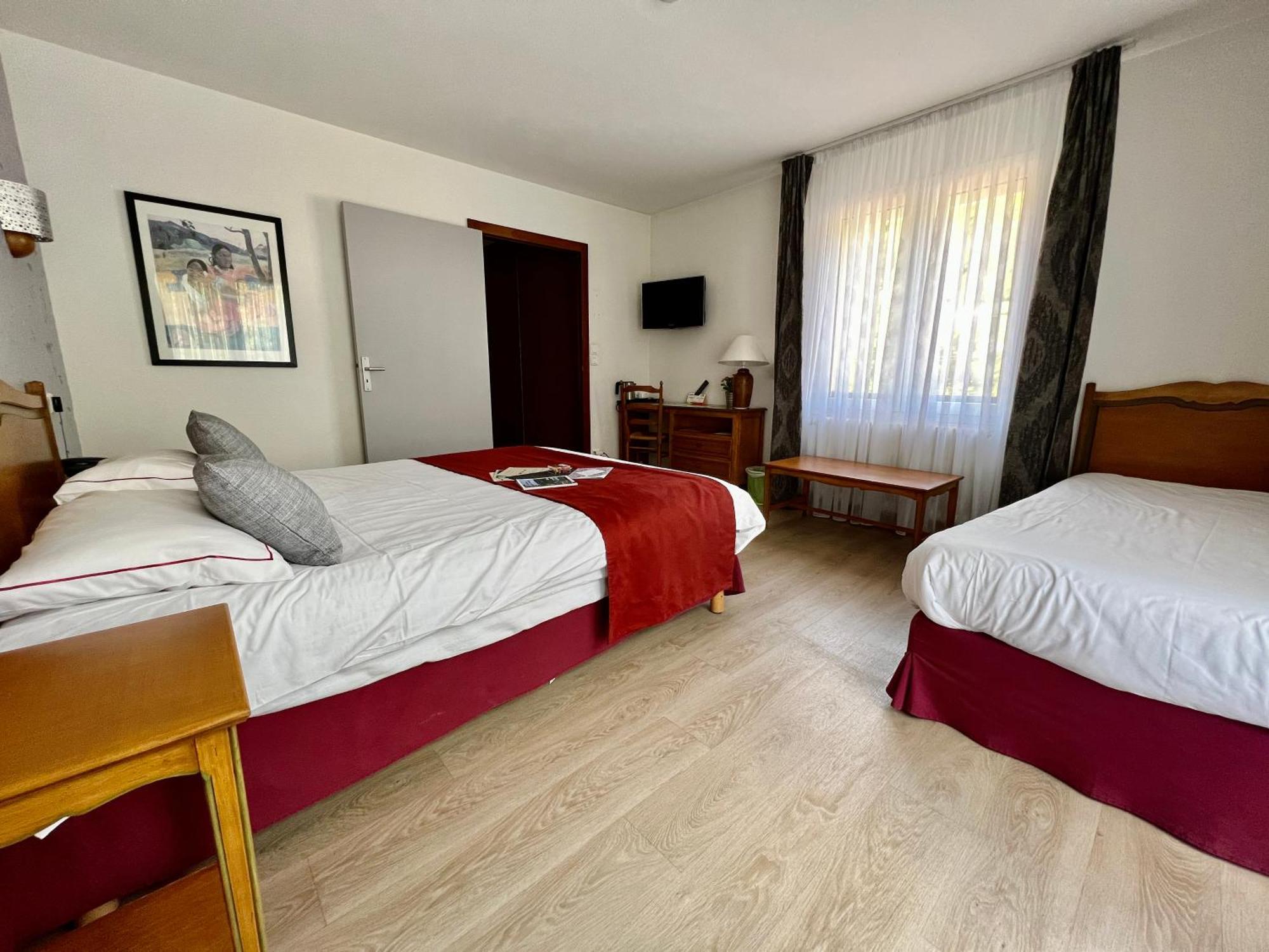 Logis Hotel, Chalets Et Restaurant Les Chatelmines La Bresse Bagian luar foto